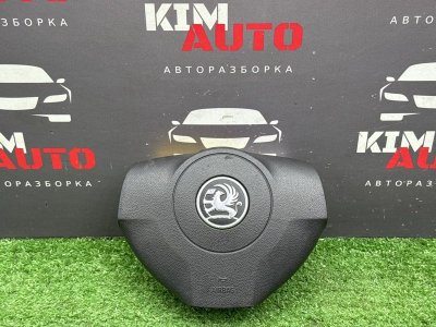 Подушка безопасности в руль Opel Zafira B