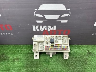 Блок предохранителей салонный Ford C-Max