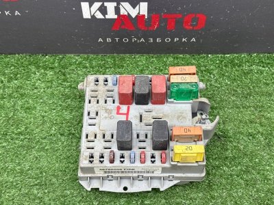 Блок предохранителей под капот Fiat Albea