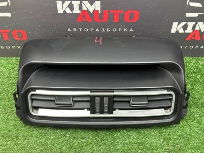 Дефлектор отопителя центральный LIFAN X60
