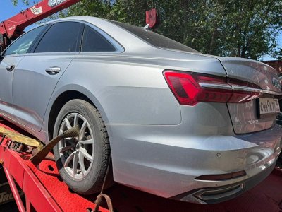 Крыло Audi A6 2019