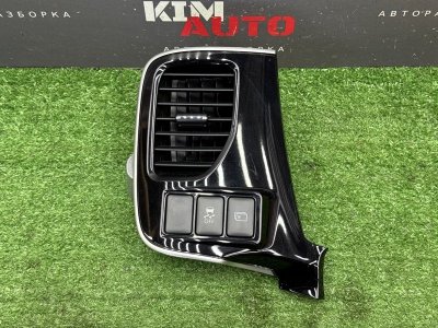 Накладка на торпедо Mitsubishi Outlander 3