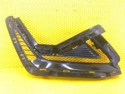 Накладка противотуманной фары KAIYI E5 2024 GS11