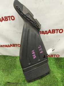 Воздухозаборник воздушного фильтра Audi A4 2006 8EBWEF