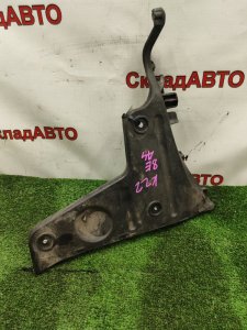 Кронштейн бампера Audi A4 2006 8EBWEF