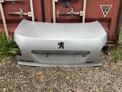 Крышка багажника Peugeot 206 2008