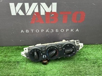 Блок управления климат-контролем Ford Focus 2
