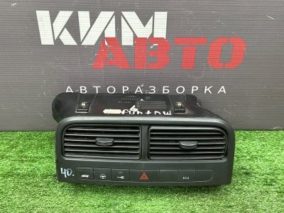 Дефлектор отопителя центральный Fiat Punto