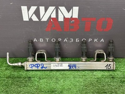 Топливная рейка с форсунками Ford Focus 2