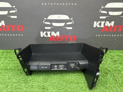 Блок USB с розетками Kia Ceed 3 2018 CD