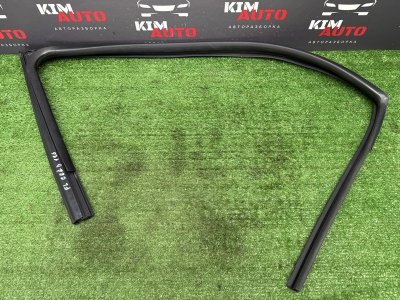 Уплотнитель стекла направляющий Kia Ceed 3 2018 CD