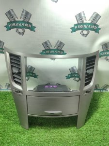 Рамка магнитолы Subaru Legacy BR9