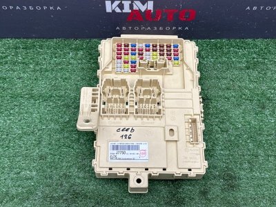 Блок предохранителей салонный Kia Ceed 3 2018 CD