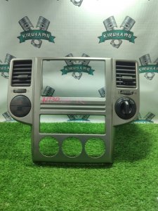 Рамка магнитолы NISSAN X-Trail NT30