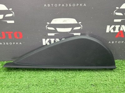 Накладка торпедо боковая Kia Rio 4 2019 FB