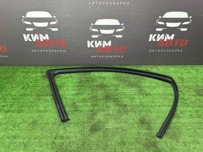 Уплотнитель стекла направляющий Kia Ceed 3 2018 CD
