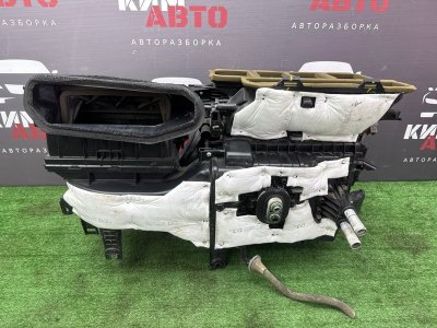Отопитель в сборе Kia Ceed 3 2018 CD