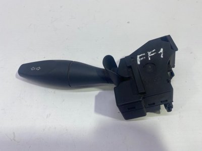 Переключатель поворотов Ford Focus