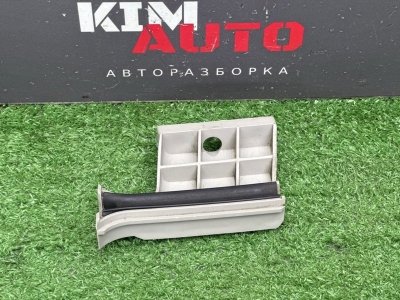 Направляющая стекла двери Kia Rio 4 2019 FB