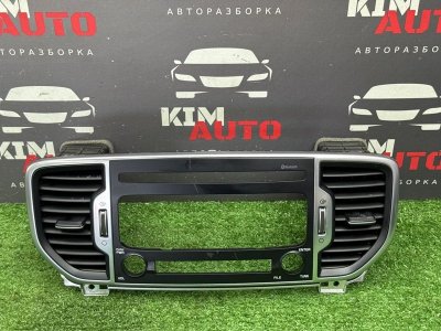 Рамка магнитолы с дефлекторами Kia Sportage 4 2017