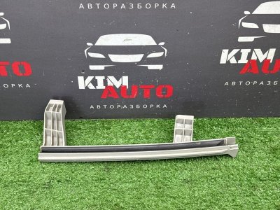 Направляющая стекла двери Kia Rio 4 2019 FB