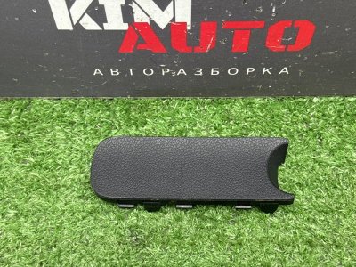Заглушка центральной консоли Kia Rio 4 2019 FB