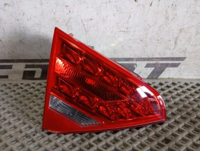 Фонарь внутренний Audi S5 2010 8T