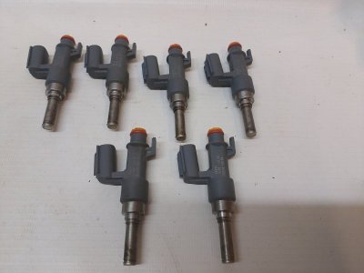 Форсунка Toyota Land Cruiser 2021-2025 300