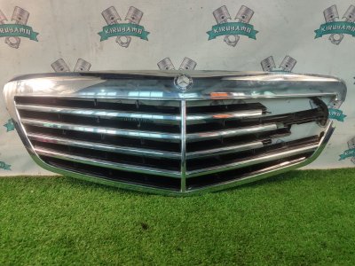 Решетка радиатора Mercedes-Benz S-Class 2008 w221