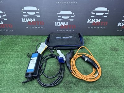 Зарядное устройство для батареи Mitsubishi Outlander 3