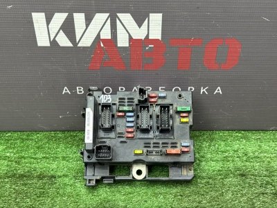 Блок предохранителей салонный Peugeot 206