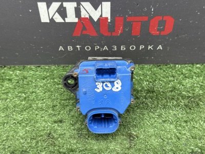 Резистор отопителя Peugeot 308