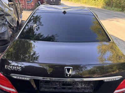 Стекло заднее Hyundai Equus 2014