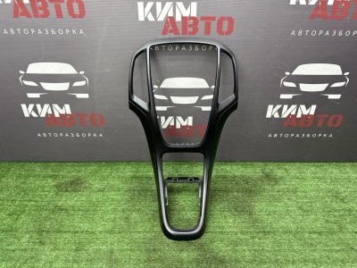 Накладка центральной консоли Opel Astra J