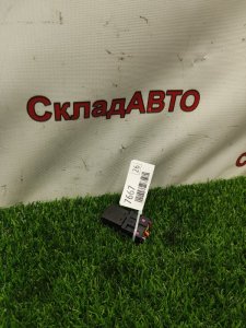 Реле Audi A4 2006 8ED