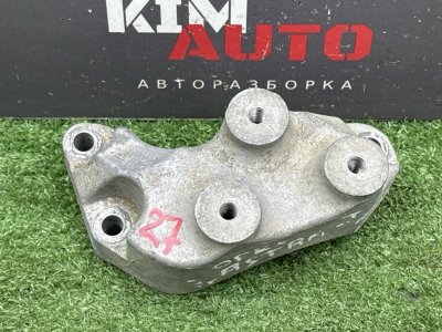 Кронштейн кпп Opel Astra J