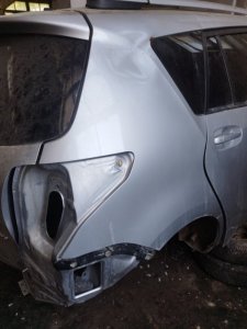 Крыло Toyota Verso 2009 ZGR21L-GRXEPW