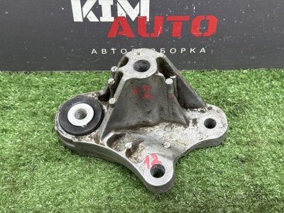 Кронштейн кпп Ford Focus 2