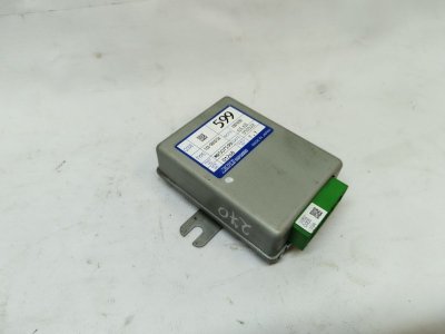 Блок электронный Mitsubishi Chariot Grandis 2001
