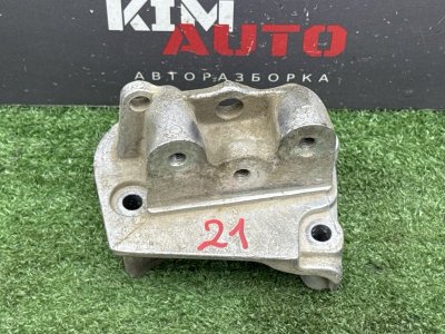 Кронштейн двигателя Fiat Punto