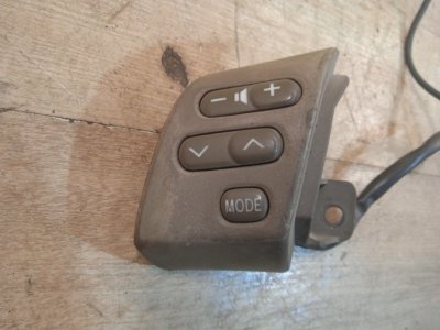 Кнопка в руль Lexus RX330 2003-2006 2 поколение