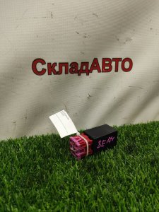 Реле Audi A4 2006 8ED