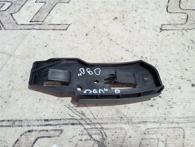 Кронштейн бампера Volkswagen Passat 2002 B5