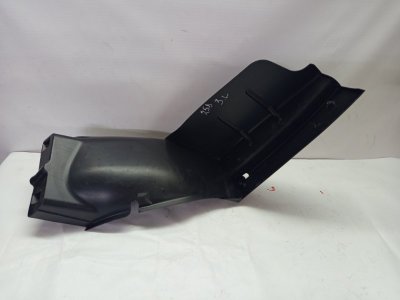 Подкрылок Peugeot 206 2008