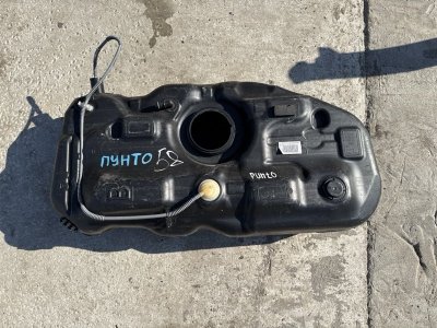 Бензобакбак топливный Fiat Punto
