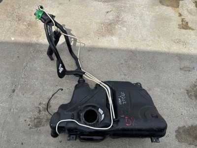 Бензобакбак топливный Skoda Fabia 2
