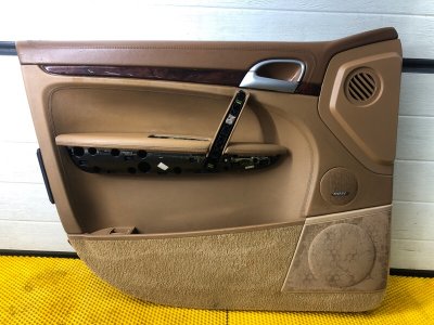 Обшивка двери (карта) Porsche Cayenne 2008 957