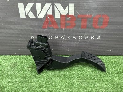 Педаль газа электронная Skoda Octavia 2013 A7
