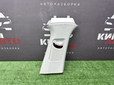 Накладка центральной стойки верхняя Skoda Octavia 2013 A7