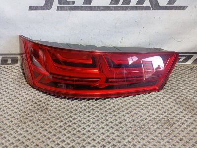 Фонарь Audi Q7 2015 4M